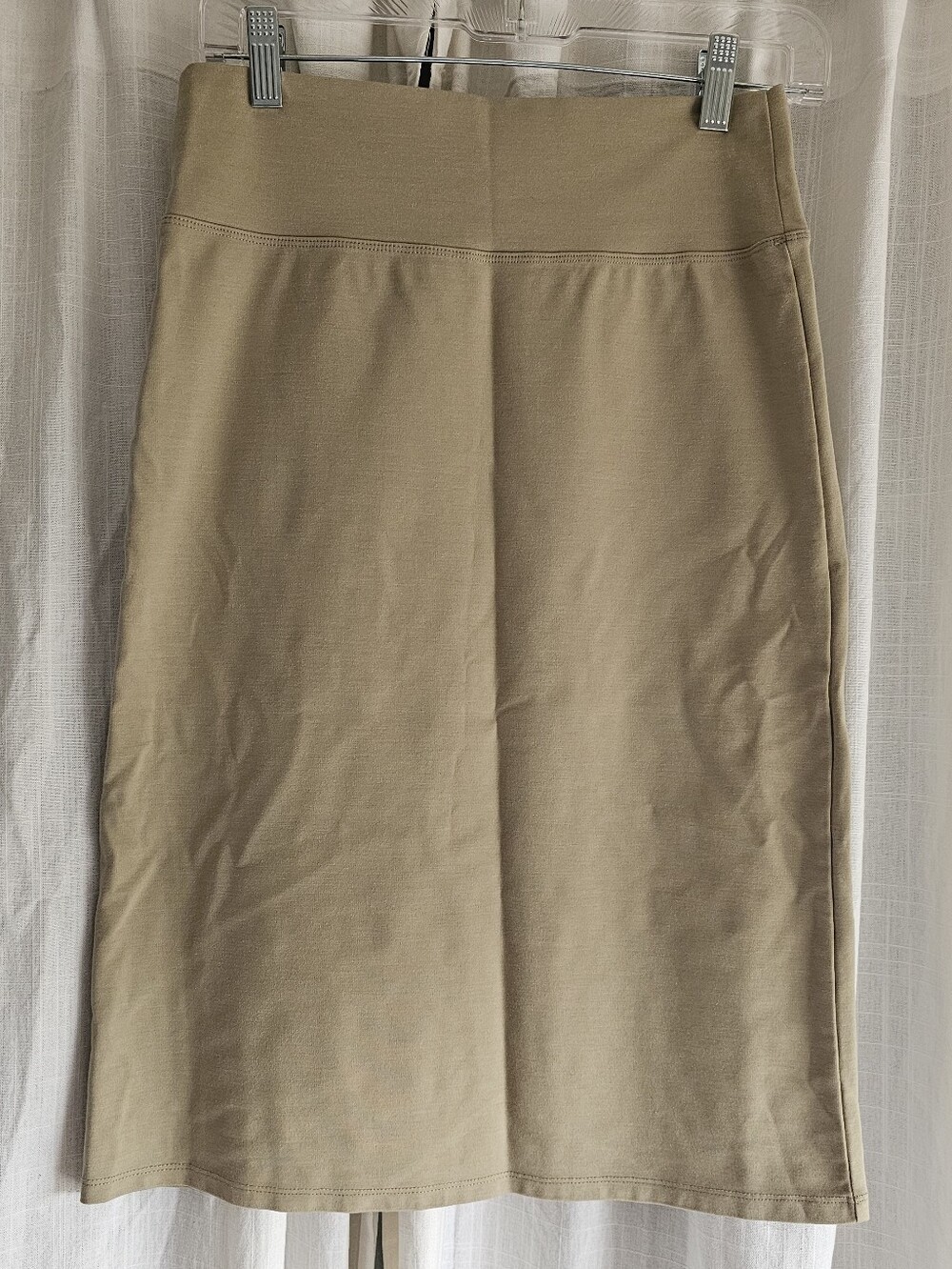 Classic Women’s Knit Stretch Midi Skirt In Khaki